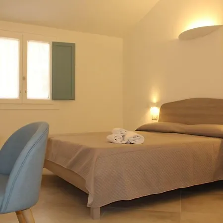 Domo'e Sorres Gæstehus Olbia